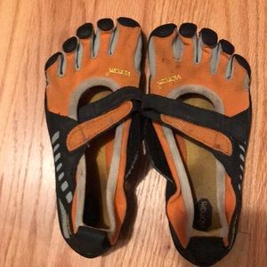 Child’s Vibram Five Fingers